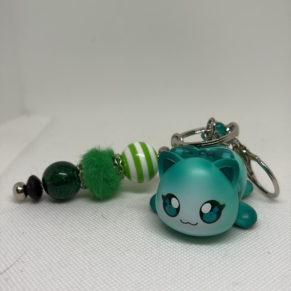 Handmade cat keychain - Picture 4 of 16